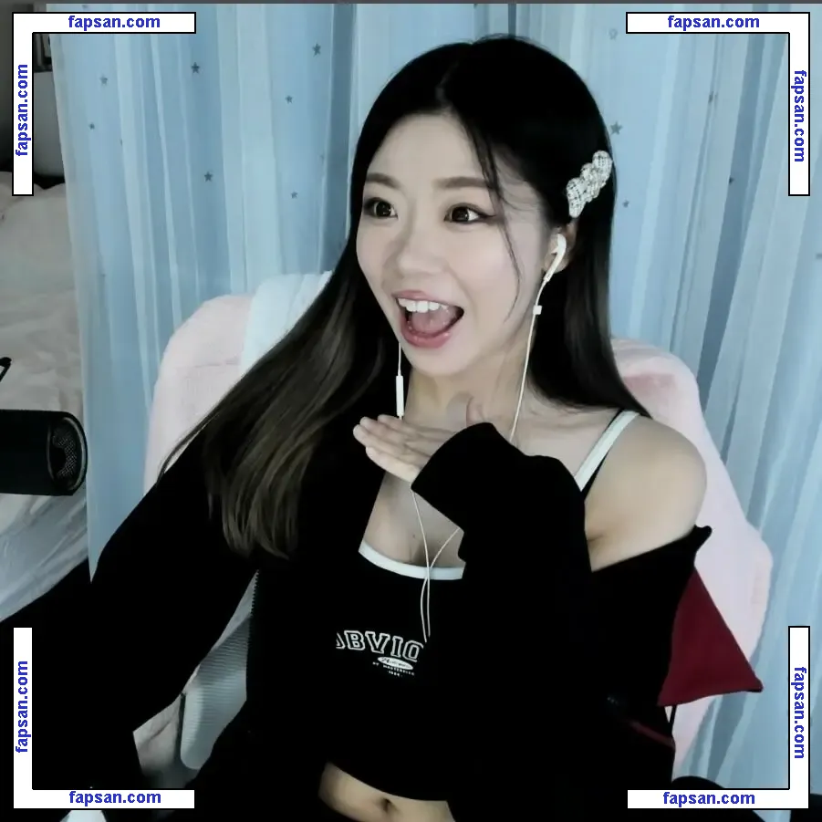 igumdrop nude photo #0219 from OnlyFans