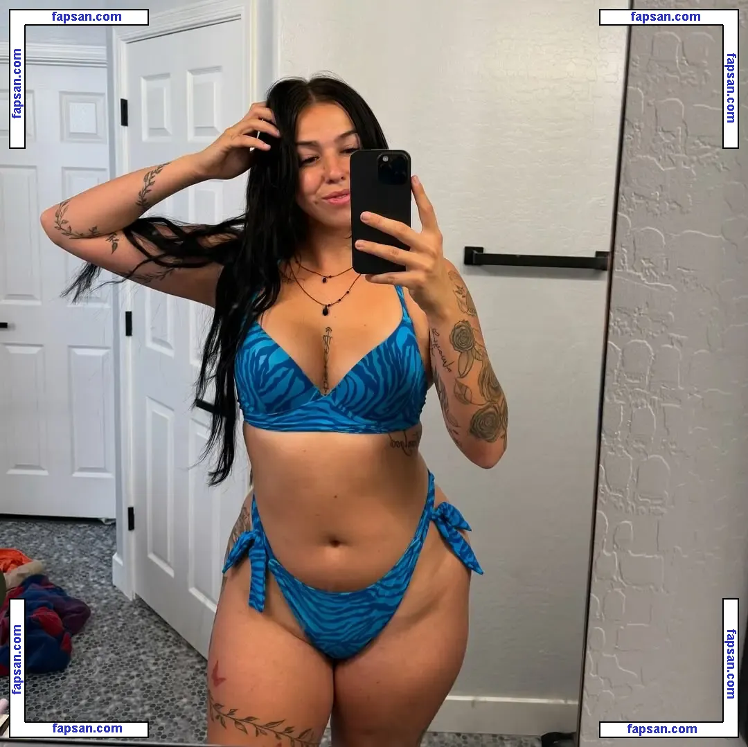 Ihoop.valerie nude photo #0012 from OnlyFans