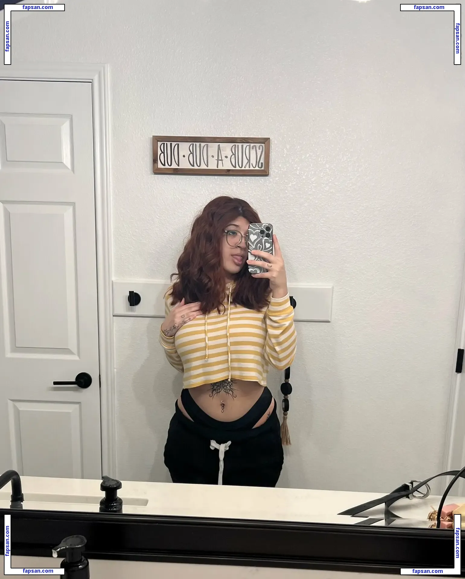 IiIjiggles nude photo #0050 from OnlyFans