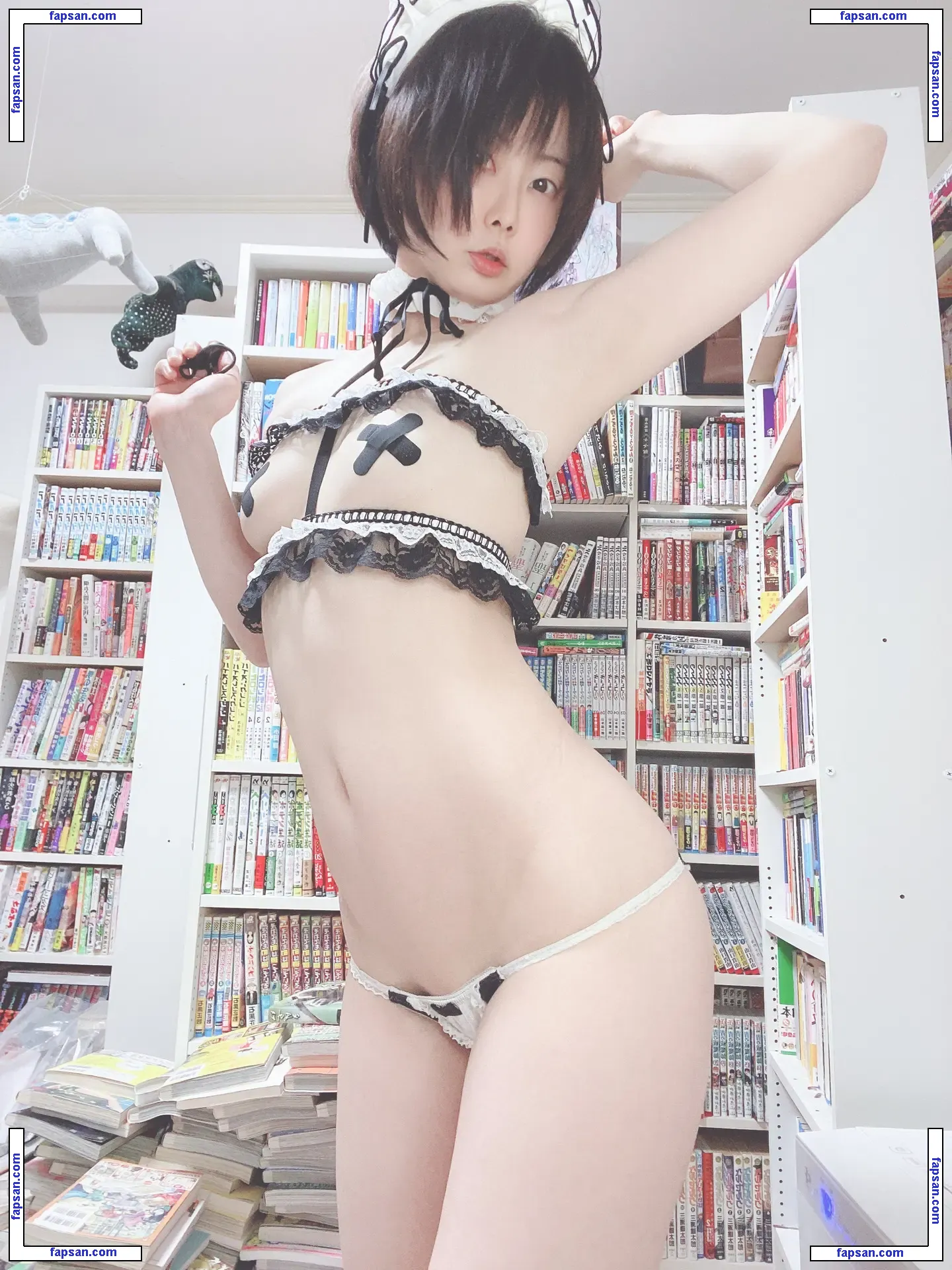 Iiniku Ushijima nude photo #0016 from OnlyFans