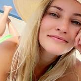 iJustine голая #0139