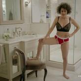 Ilana Glazer голая #0038