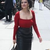 Ilana Glazer голая #0079