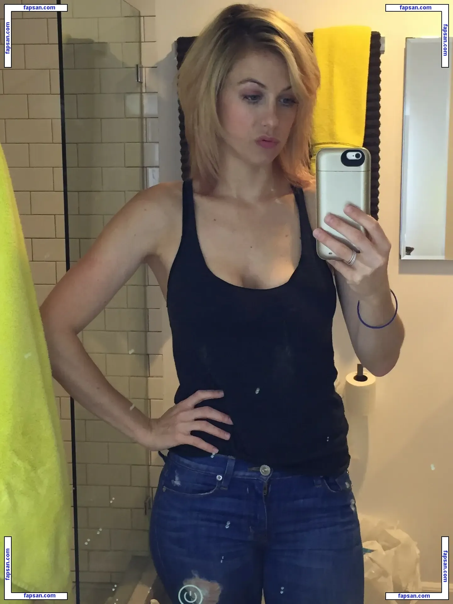 Iliza Shlesinger nude photo #0206 from OnlyFans