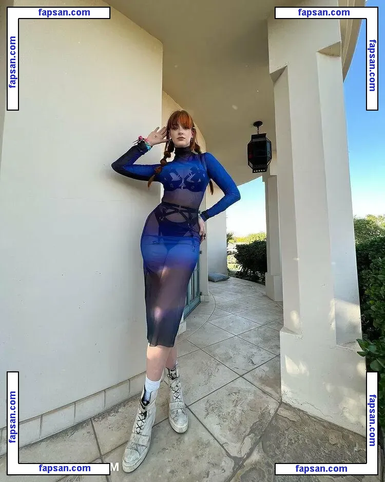 Illumitatiana nude photo #0001 from OnlyFans