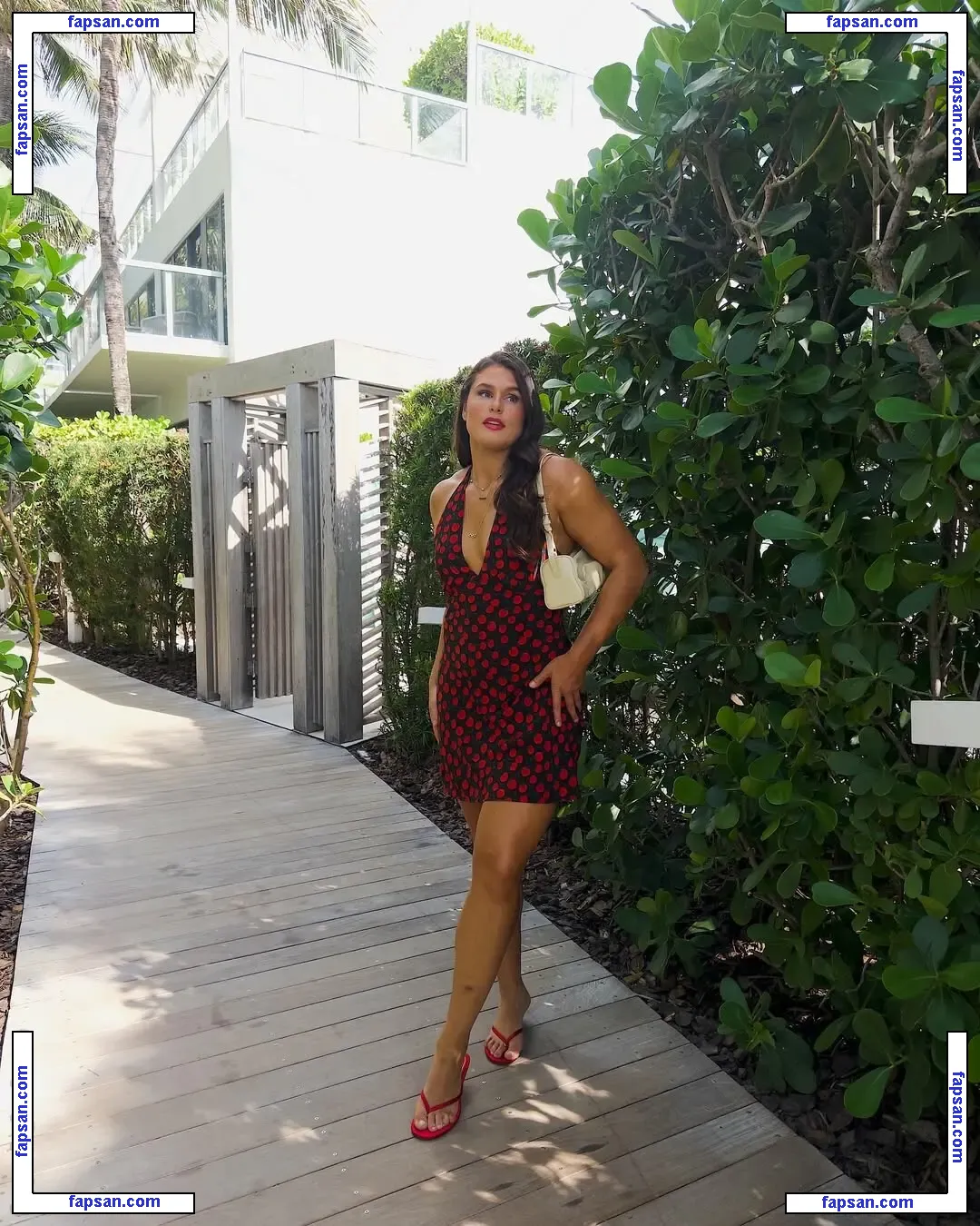 Ilona Maher nude photo #0023 from OnlyFans