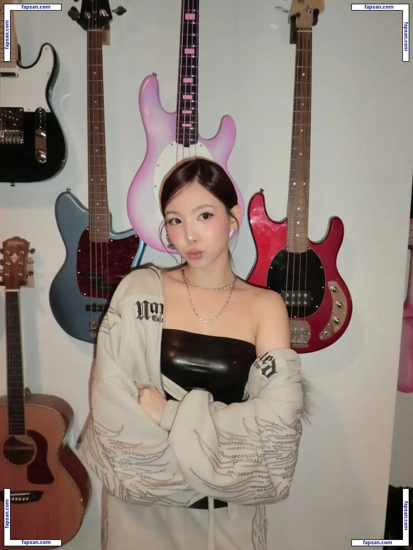 I’m Nayeon голая фото #0101 с Онлифанс