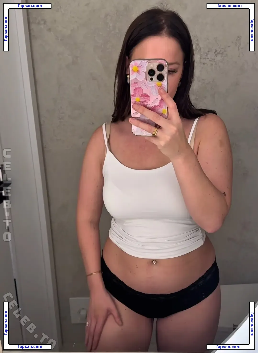 Iman.Sophiee nude photo #0011 from OnlyFans