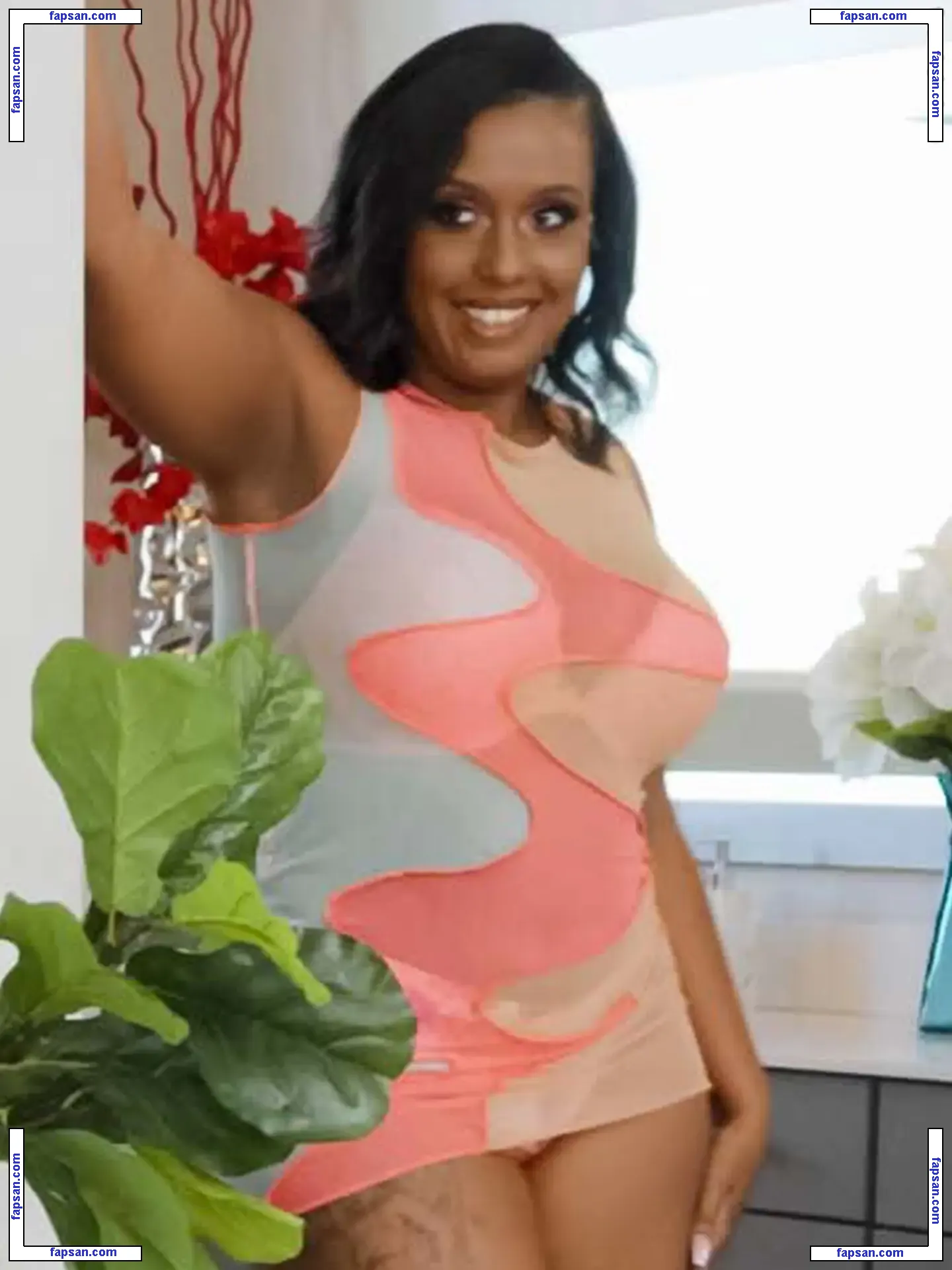 Imani Seduction nude photo #0003 from OnlyFans