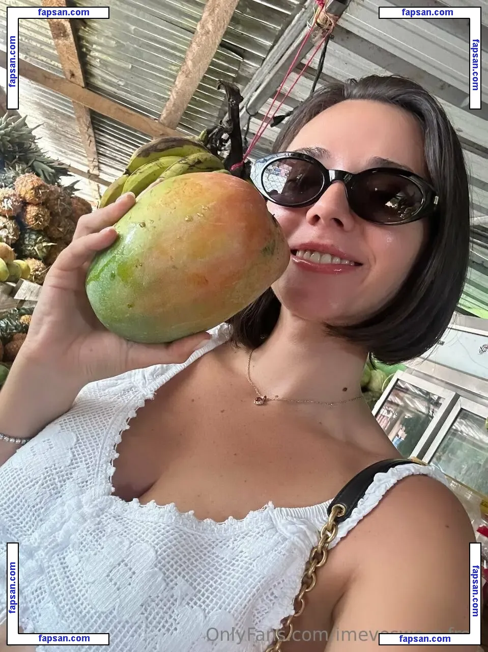 imevesweet.free nude photo #0041 from OnlyFans