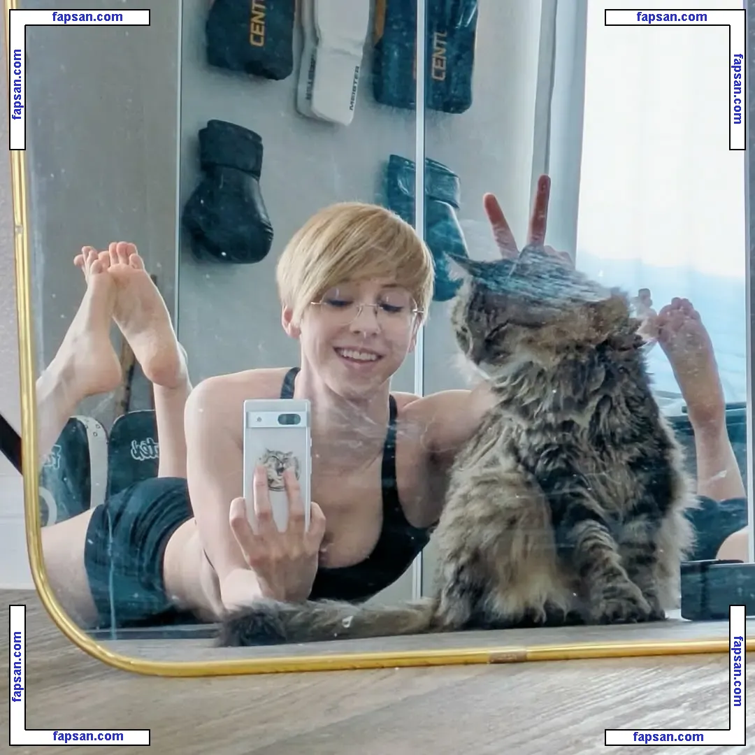 imitationtina голая фото #0002 с Онлифанс