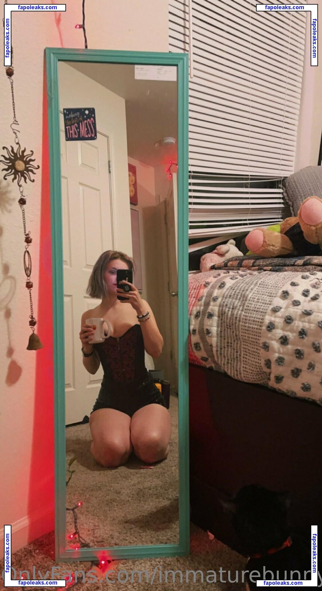 immaturebunny / cutebunny24 nude photo #0007 from OnlyFans