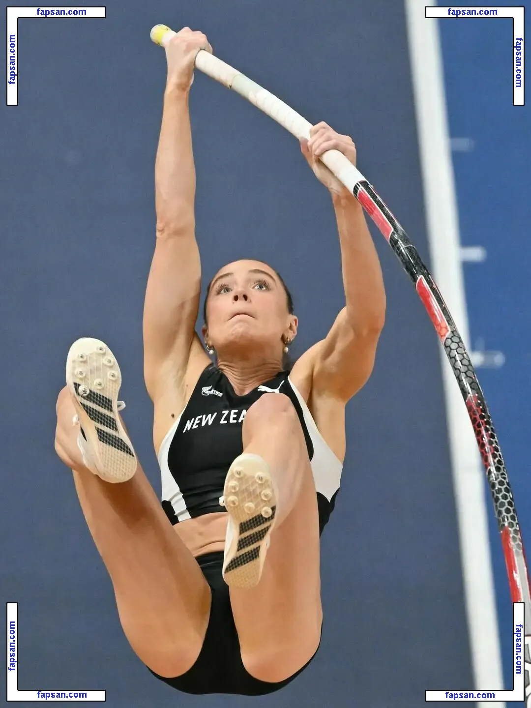 Imogen Ayris голая фото #0009 с Онлифанс