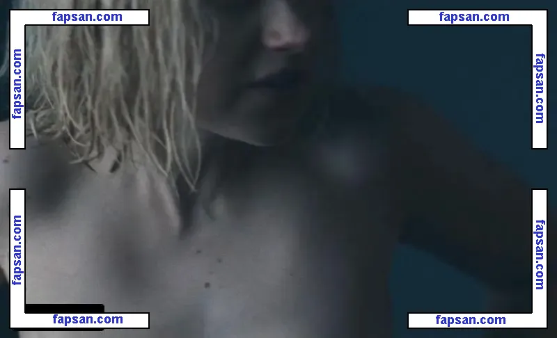 Imogen Poots nude photo #0116 from OnlyFans