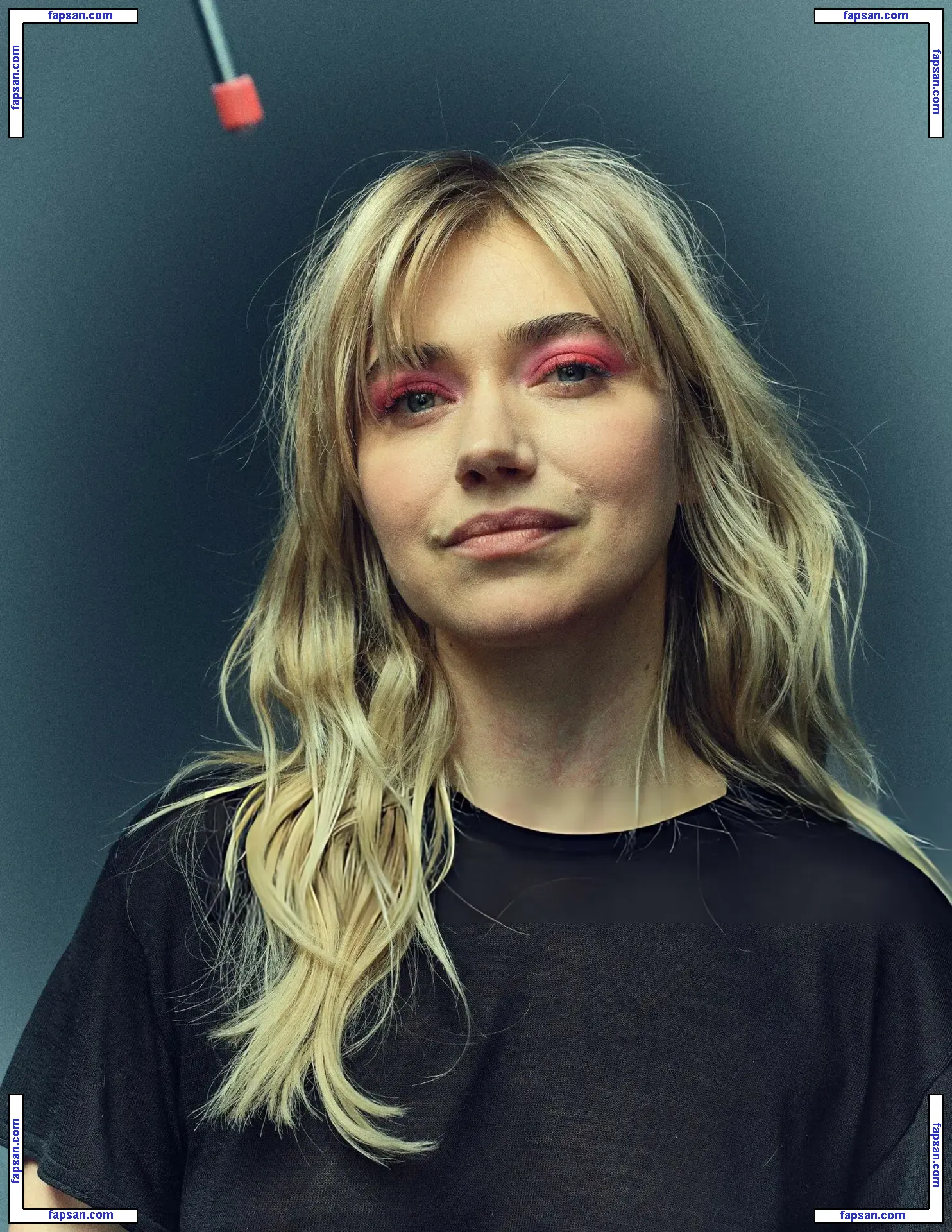 Imogen Poots nude photo #0193 from OnlyFans