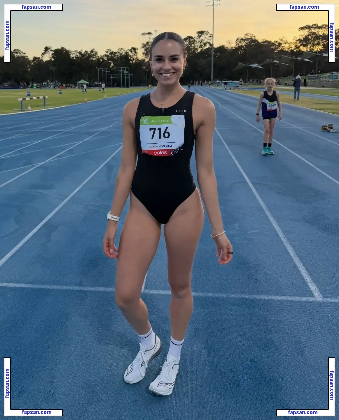 Imogen Russell голая фото #0288 с Онлифанс