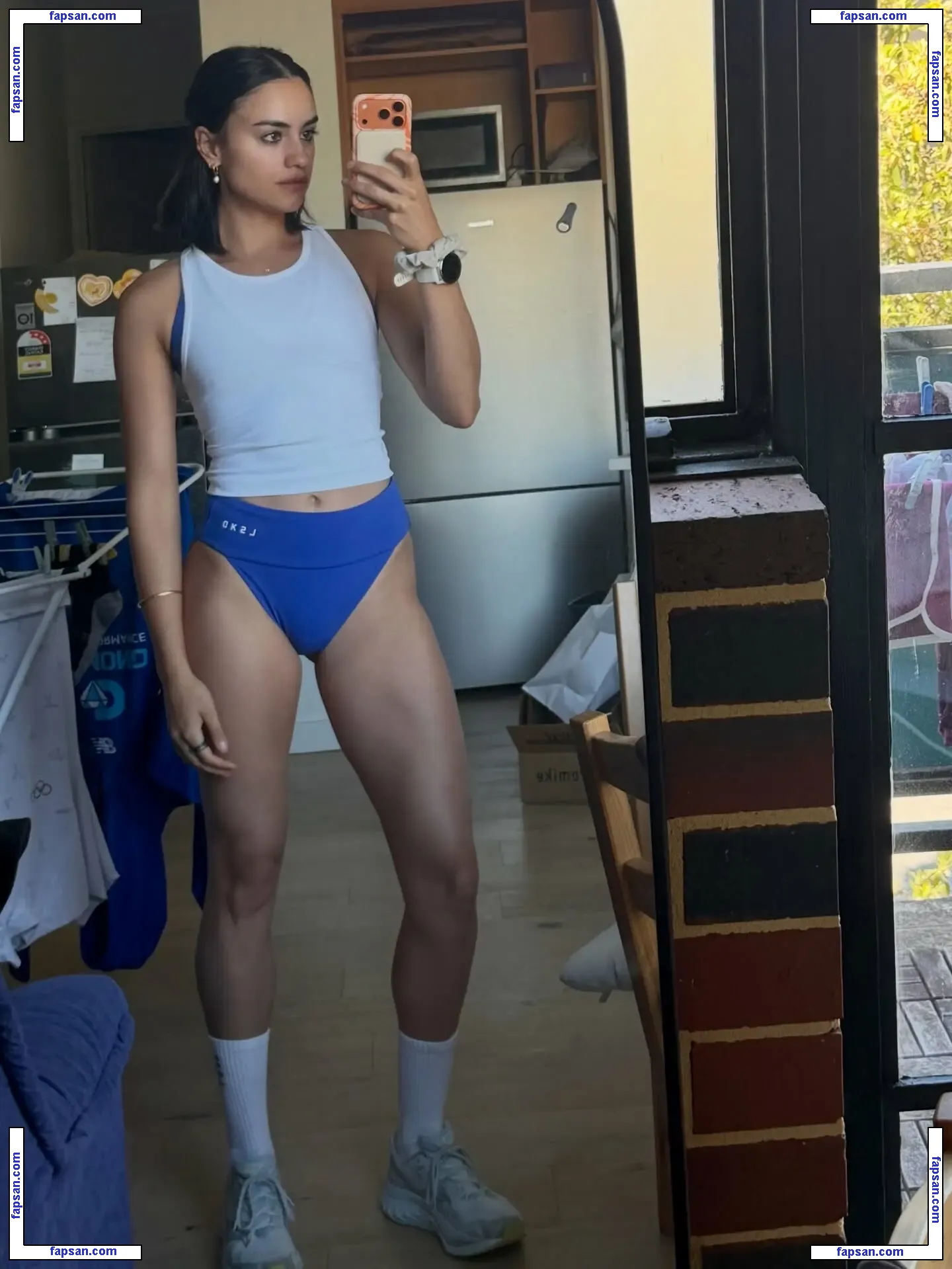 Imogen Russell голая фото #0289 с Онлифанс