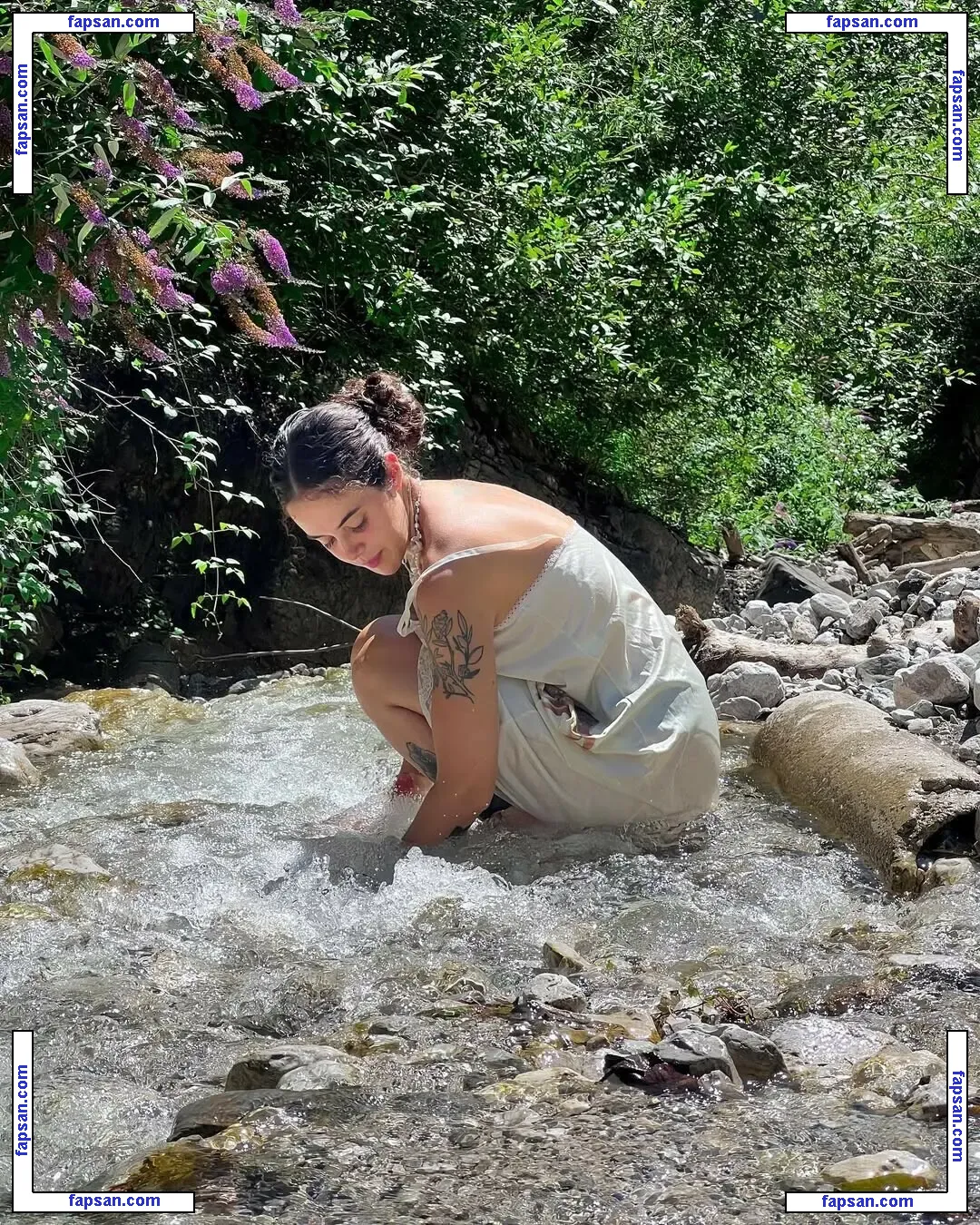 Imponderabile nude photo #0050 from OnlyFans