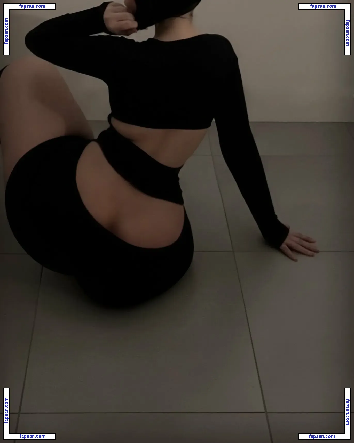 Imsxtan nude photo #0011 from OnlyFans