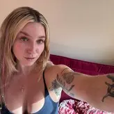 Inaleigh nude #0001
