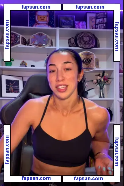 Indi Hartwell nude photo #0144 from OnlyFans