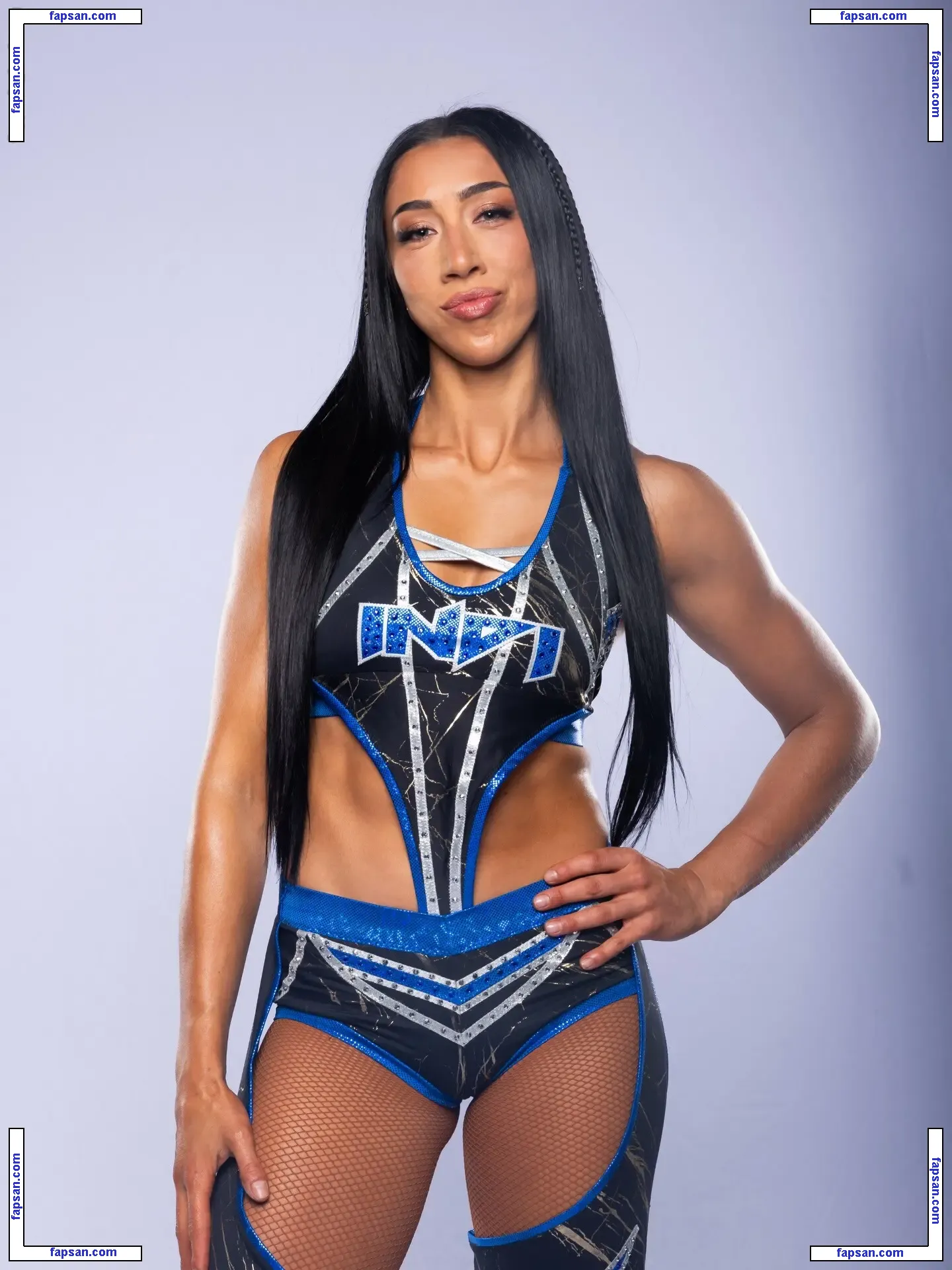 Indi Hartwell голая фото #0178 с Онлифанс