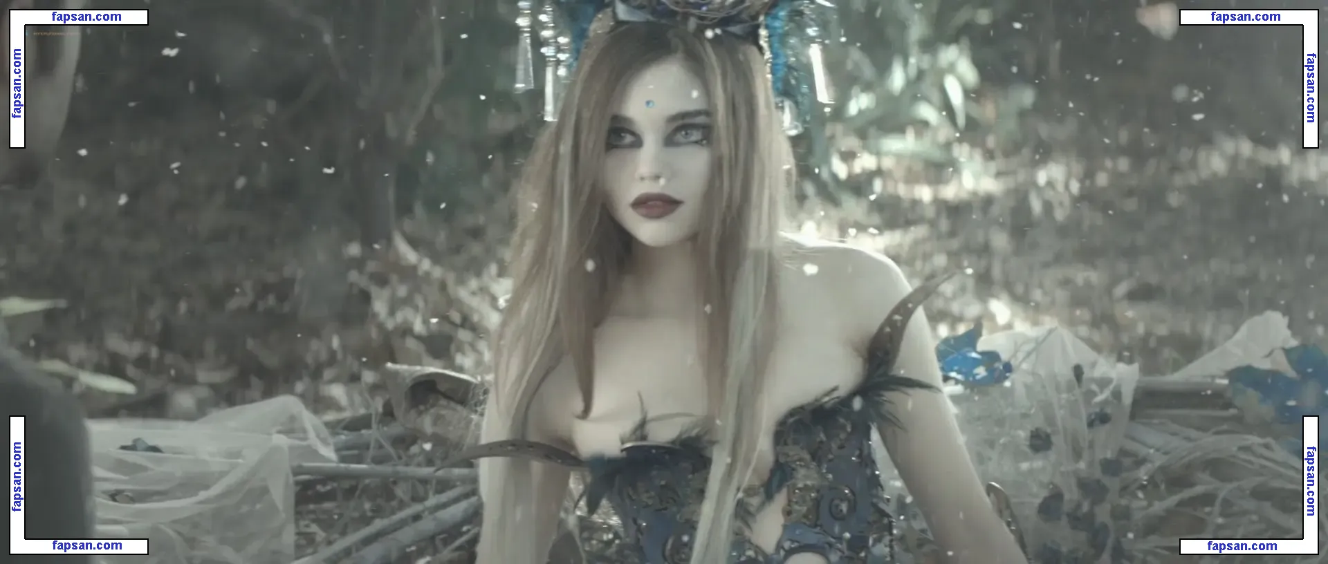 India Eisley nude photo #0024 from OnlyFans