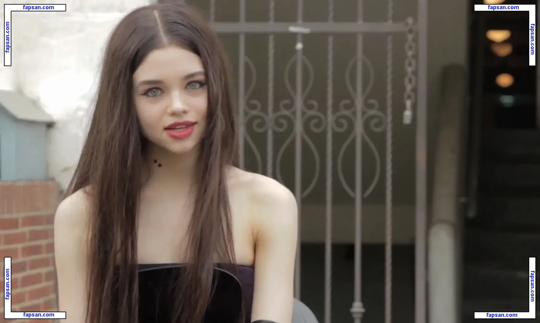 India Eisley nude photo #0028 from OnlyFans