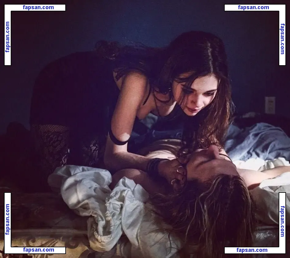 India Eisley nude photo #0038 from OnlyFans