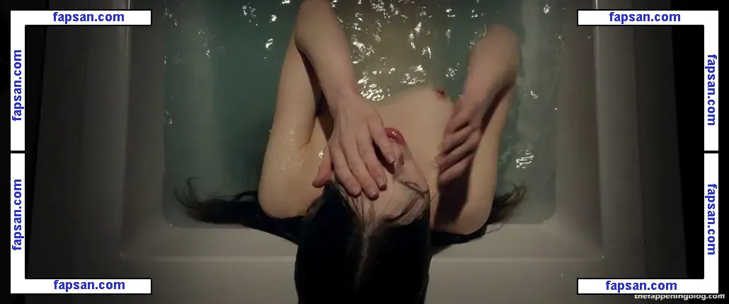 India Eisley nude photo #0118 from OnlyFans