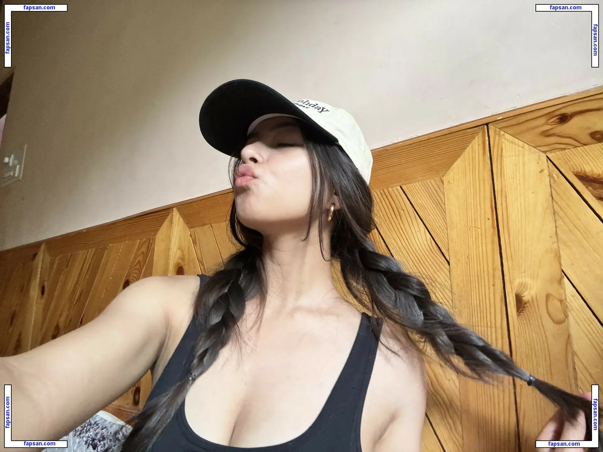 Indian Girls голая фото #0074 с Онлифанс