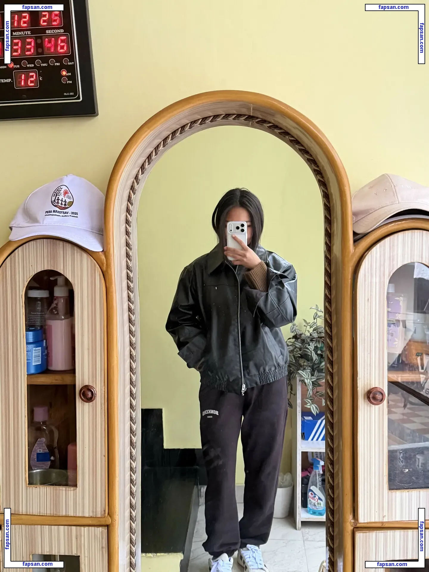 Indian Girls голая фото #0088 с Онлифанс