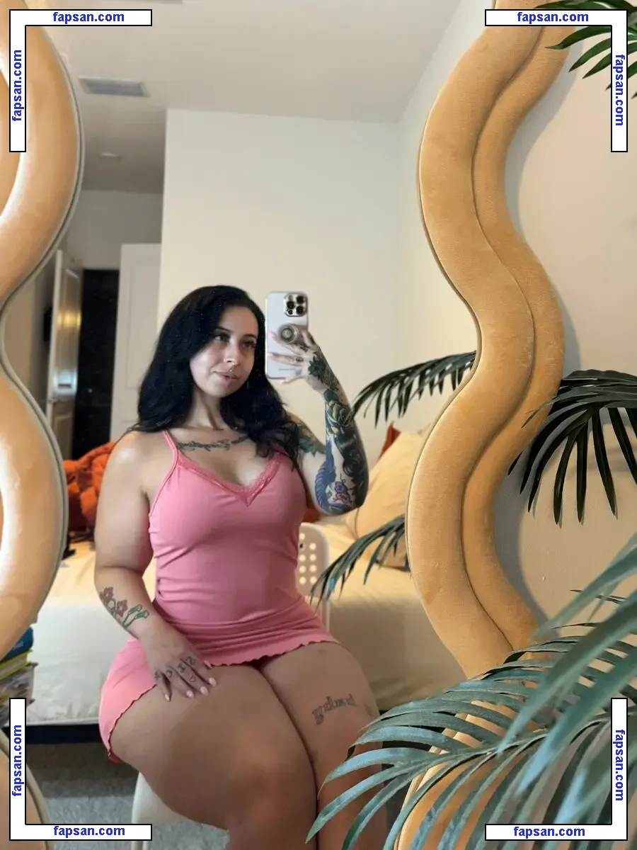 Indicashorty nude photo #0001 from OnlyFans