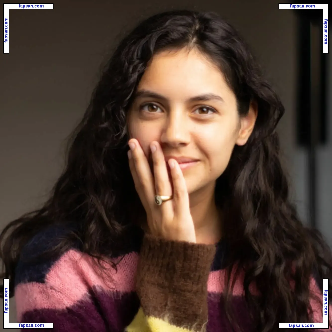 Indy Lewis голая фото #0011 с Онлифанс