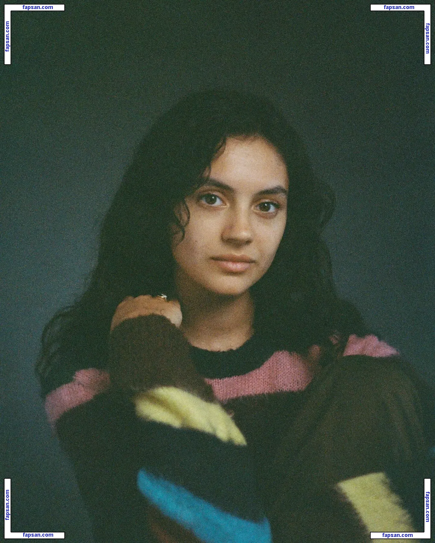 Indy Lewis голая фото #0012 с Онлифанс