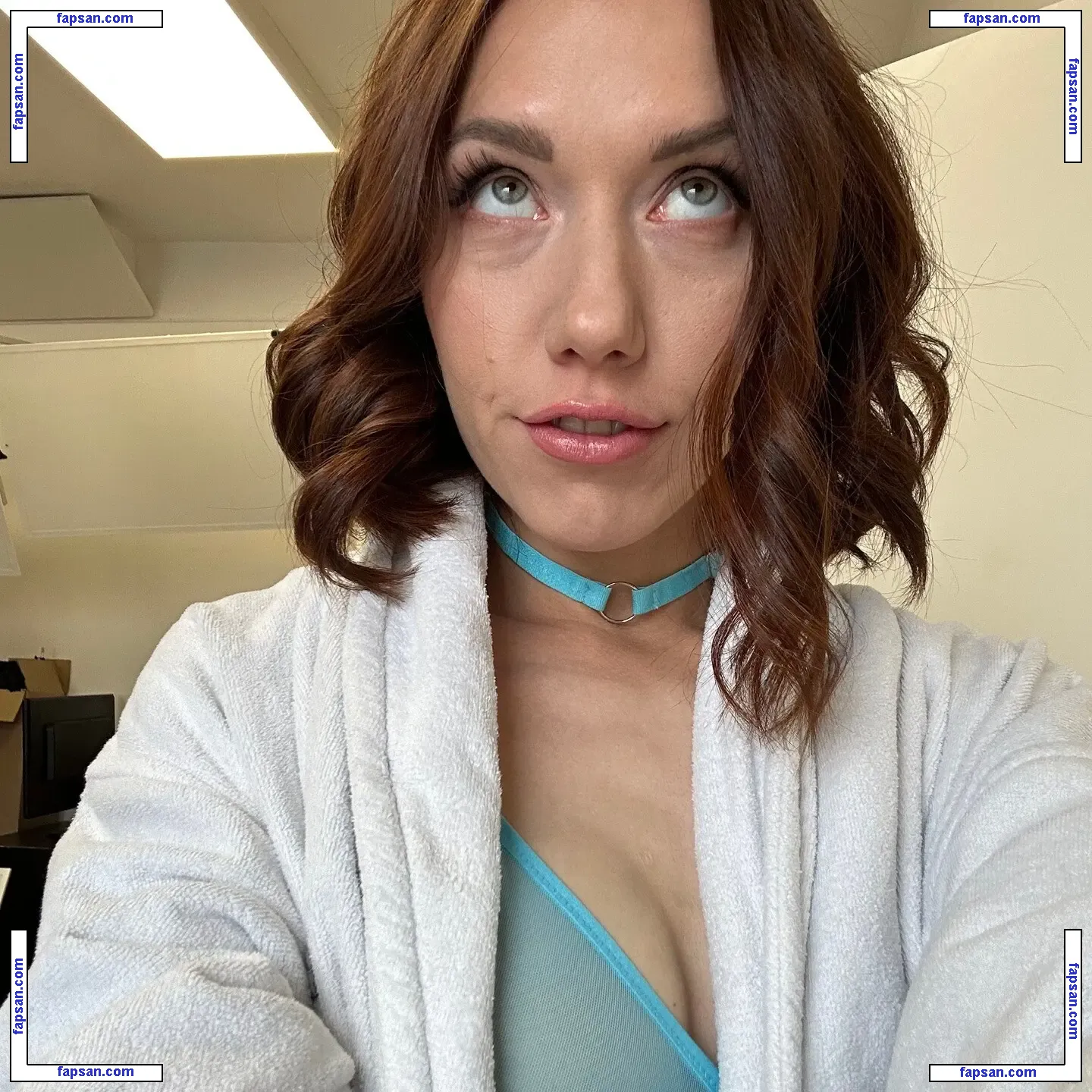 Indy Lix nude photo #0012 from OnlyFans