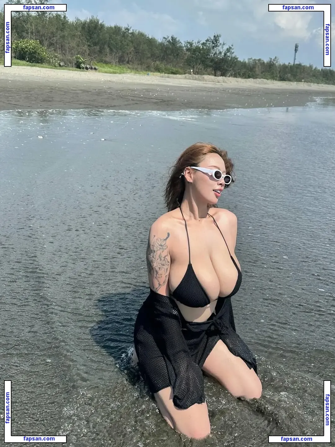infini_abc nude photo #0030 from OnlyFans