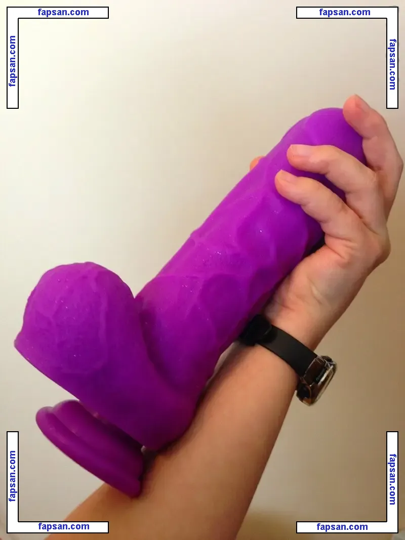 Infinity Whore nude photo #0004 from OnlyFans