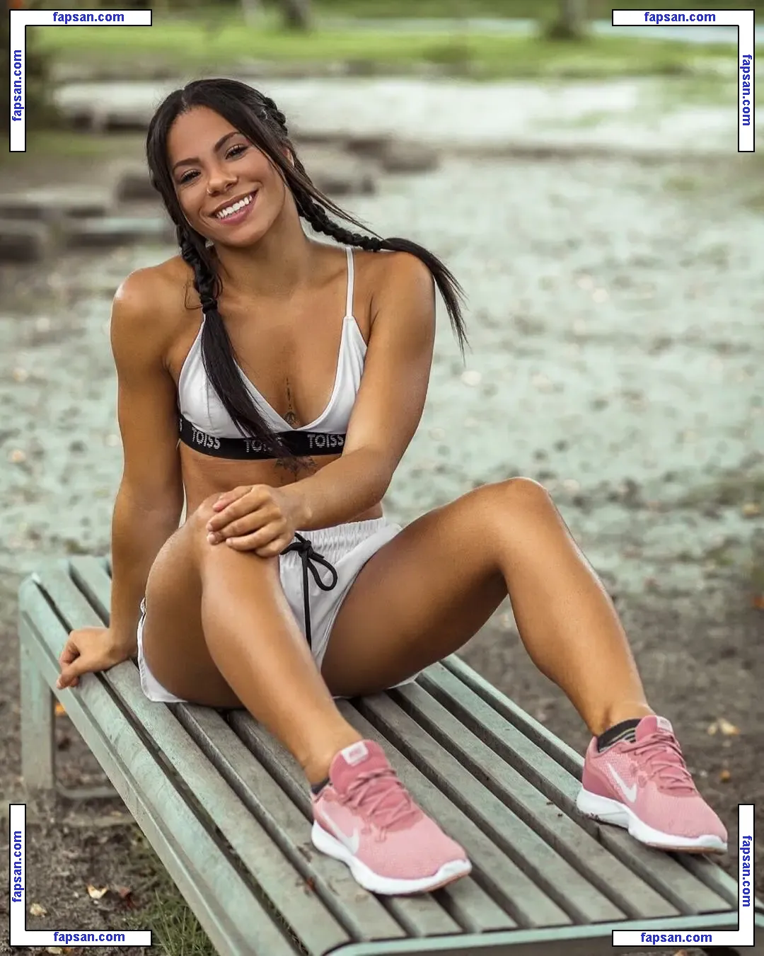 Ingrid Oliveira nude photo #0014 from OnlyFans