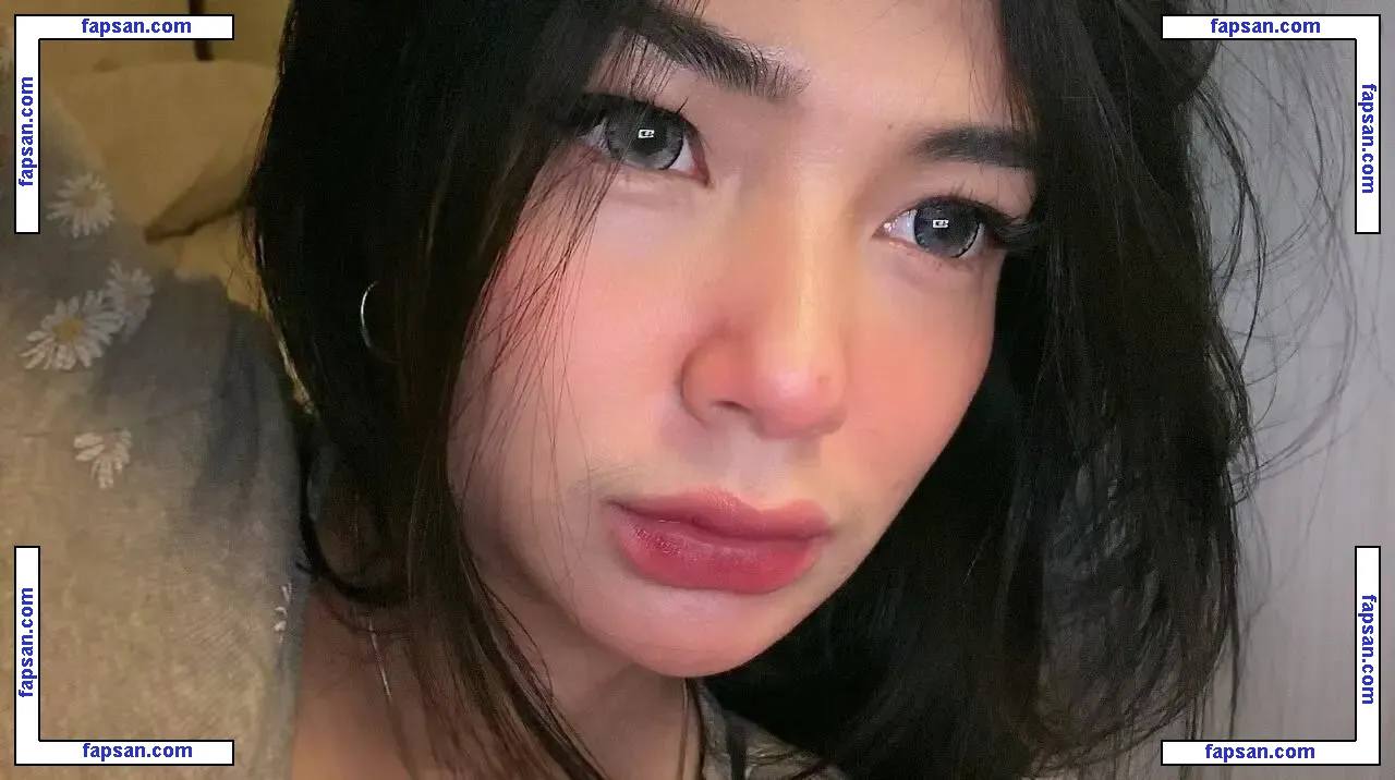 Inimalca голая фото #0021 с Онлифанс