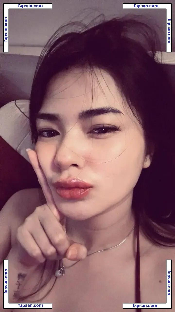 Inimalca голая фото #0024 с Онлифанс