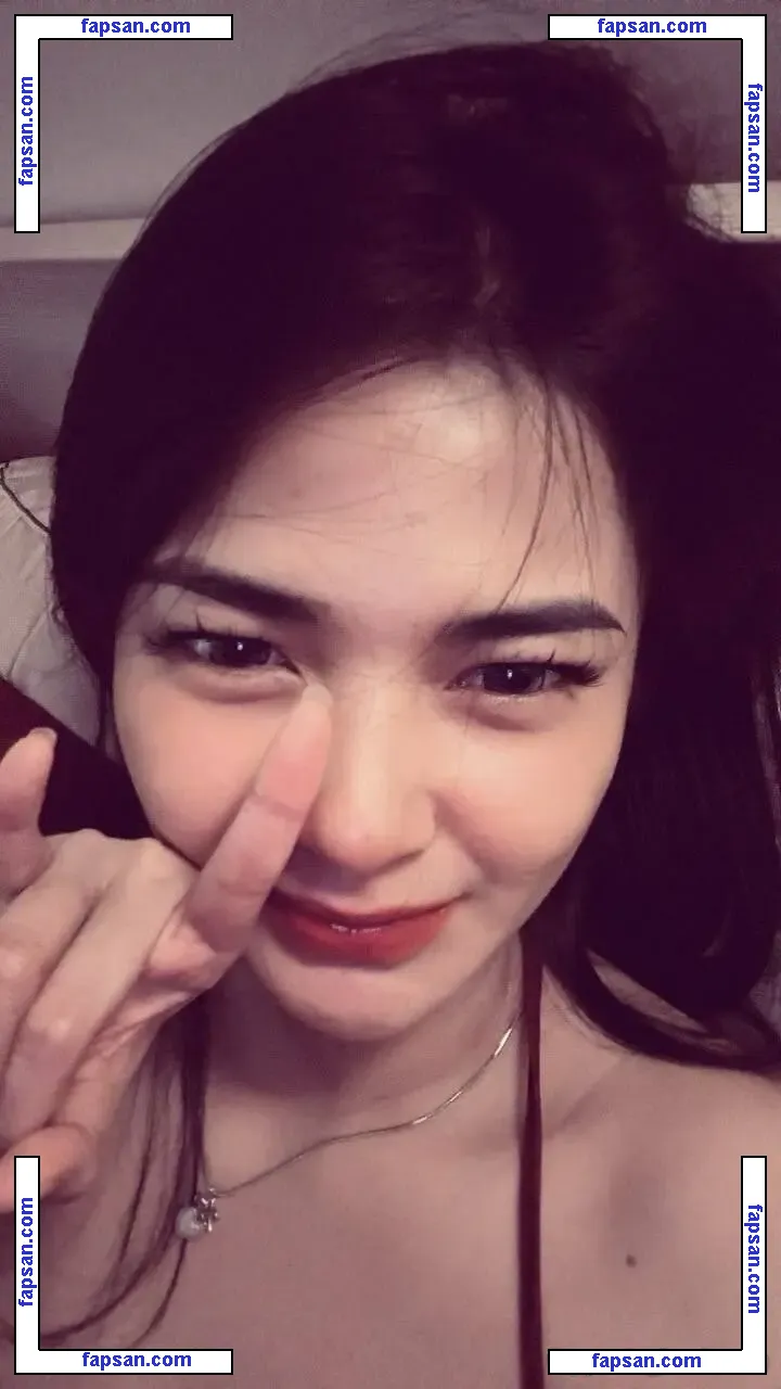 Inimalca голая фото #0033 с Онлифанс