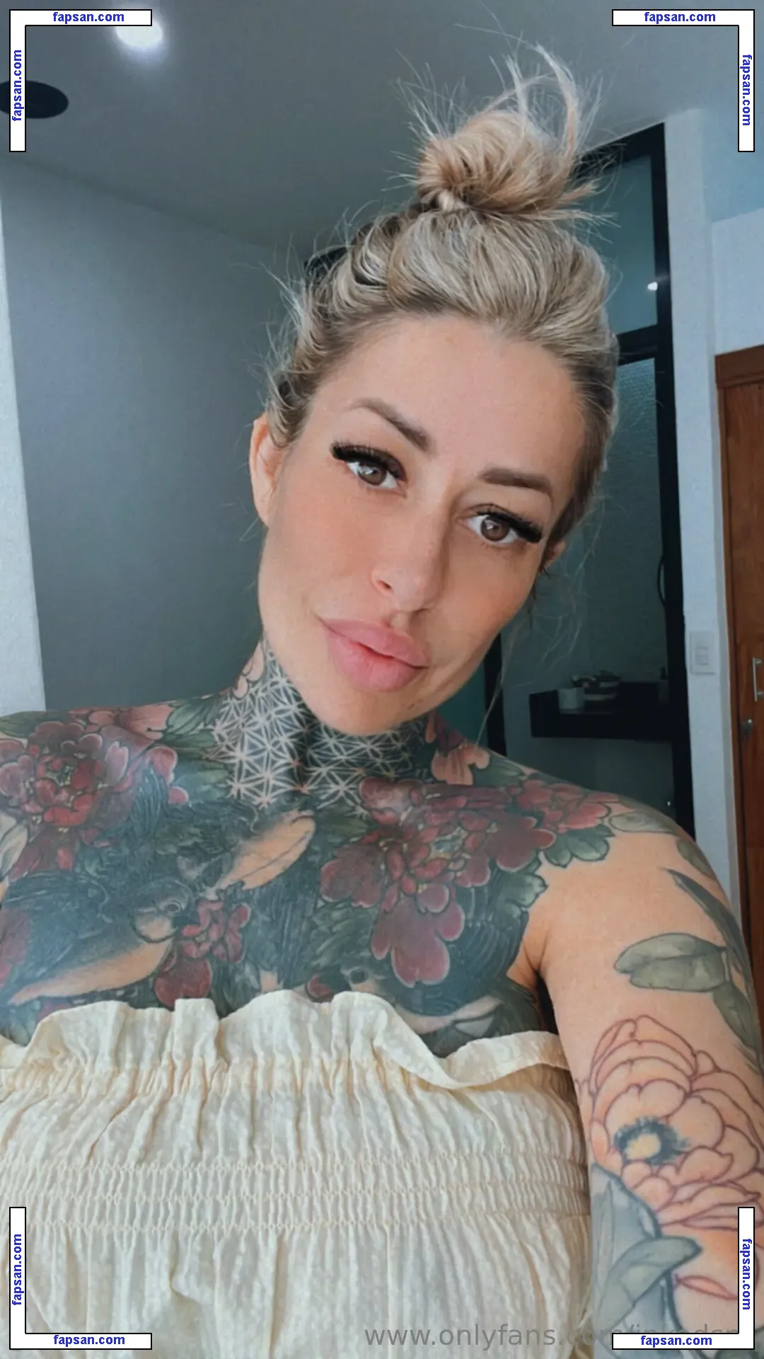 inkedgigi nude photo #0018 from OnlyFans