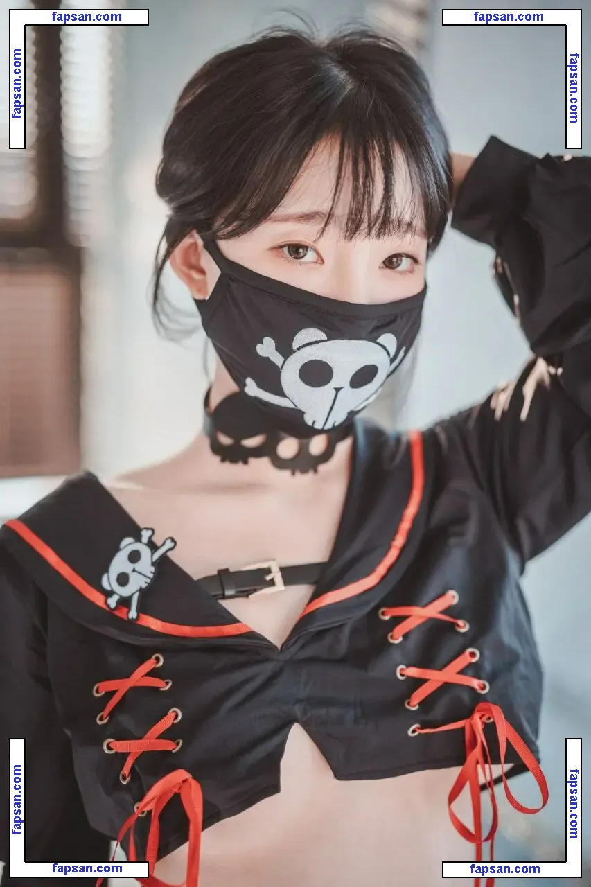 Inkyung nude photo #0624 from OnlyFans
