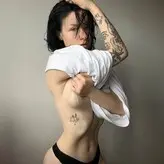 Innervus голая #0237