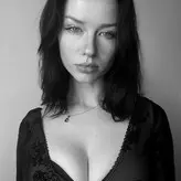 Innervus голая #0647