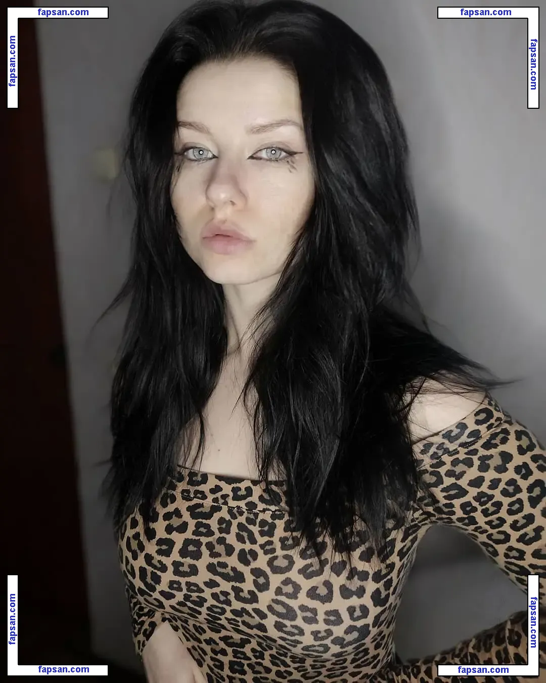 Innervus nude photo #1958 from OnlyFans