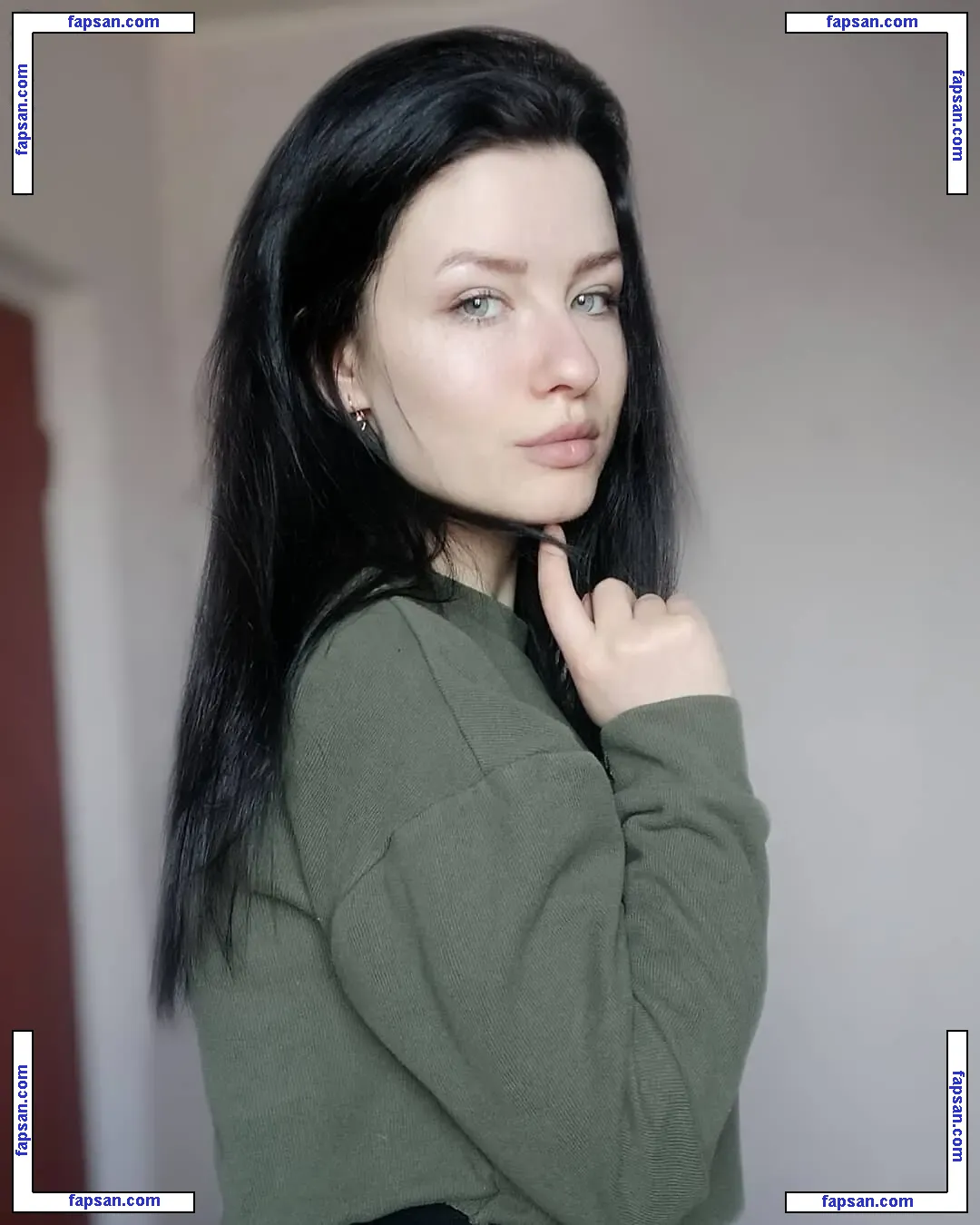 Innervus nude photo #1978 from OnlyFans