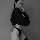 Innervus голая #1223
