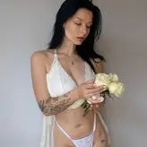 Innervus голая #1449